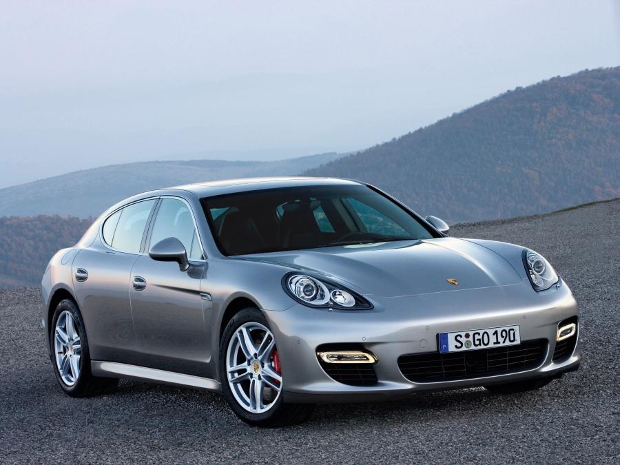  Porsche Panamera Turbo 2009 года  (фото 14 из 14)